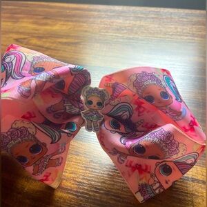 8 in Auntie Kate bow